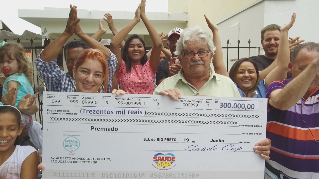 Aposentado de Votuporanga ganhou R$ 300 mil e está tranquilo na casa nova.